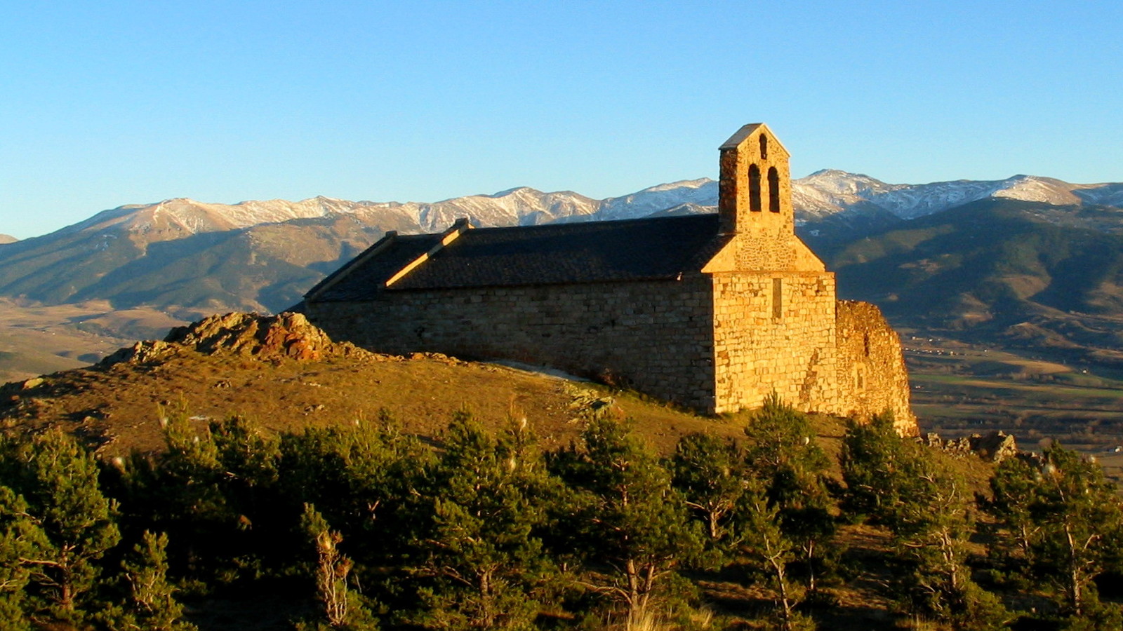 The chapel of Belloc (1,668 m)